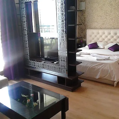 Harmony Palace Apartcomplex 3* Napospart