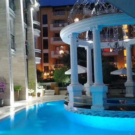 Harmony Palace Apartcomplex 3* Napospart